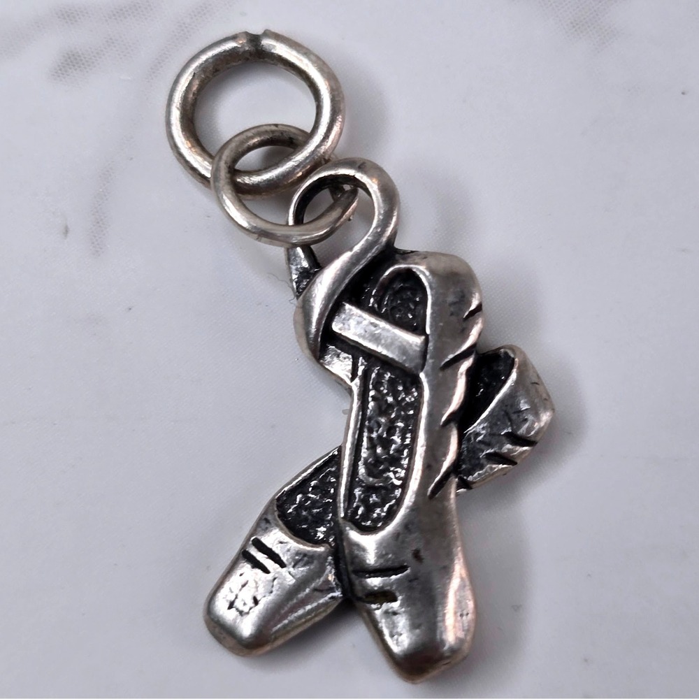 Vintage Sterling Silver Ballet Pointe Shoes Charm Pendant Dancer Jewelry 1.9g
